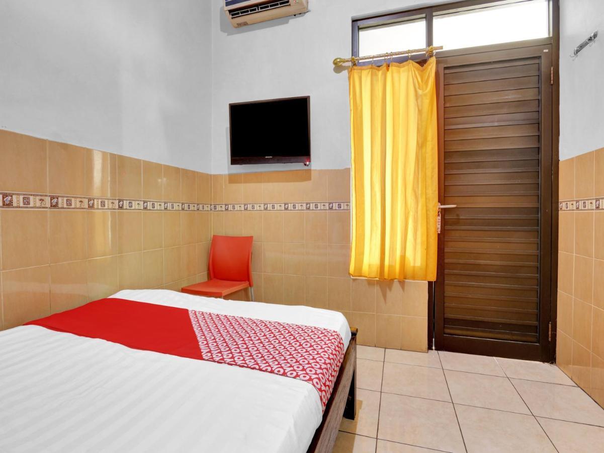 Hotel Oyo 90695 Srikandi Nologaten Yogyakarta