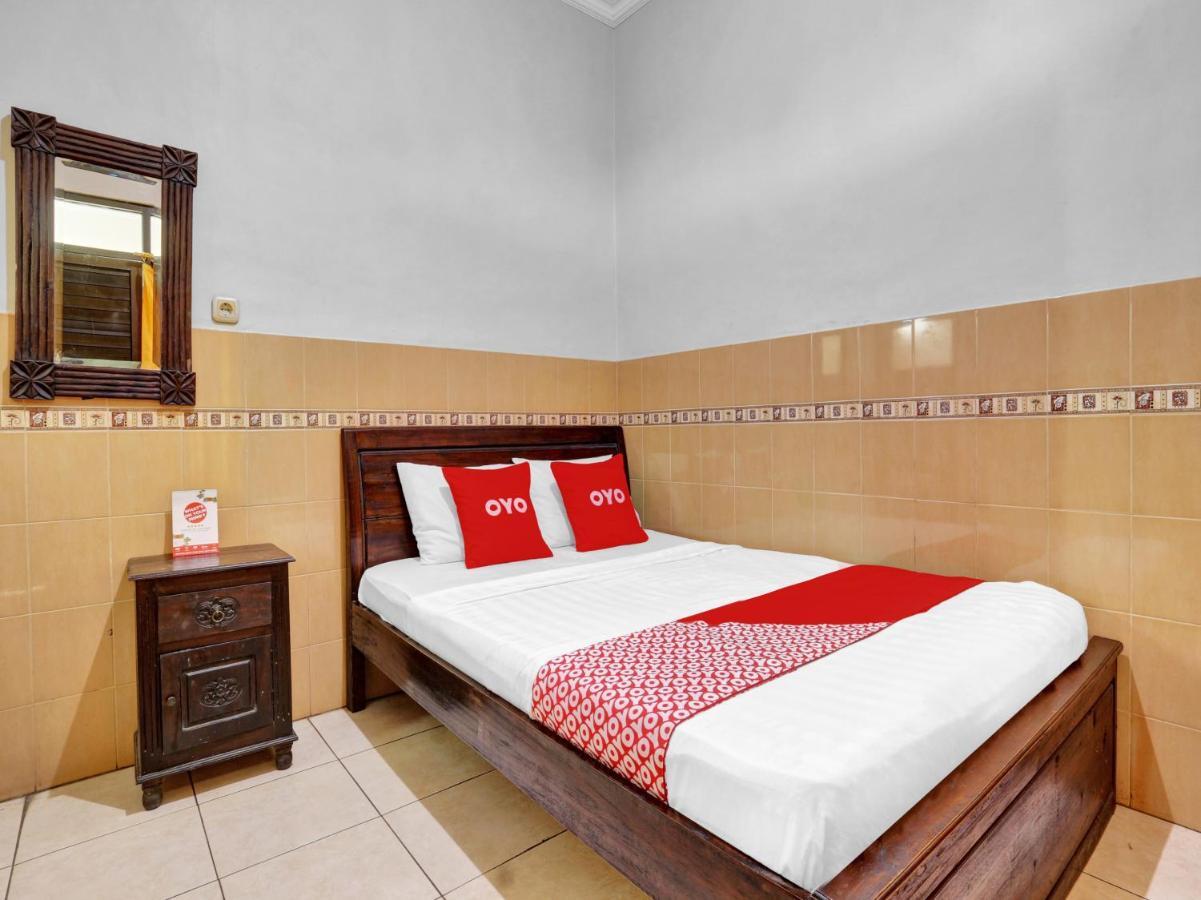Oyo 90695 Srikandi Nologaten Hotel Yogyakarta