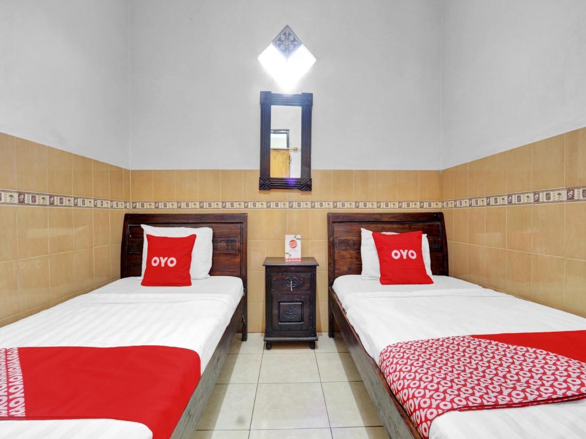 Hotel Oyo 90695 Srikandi Nologaten